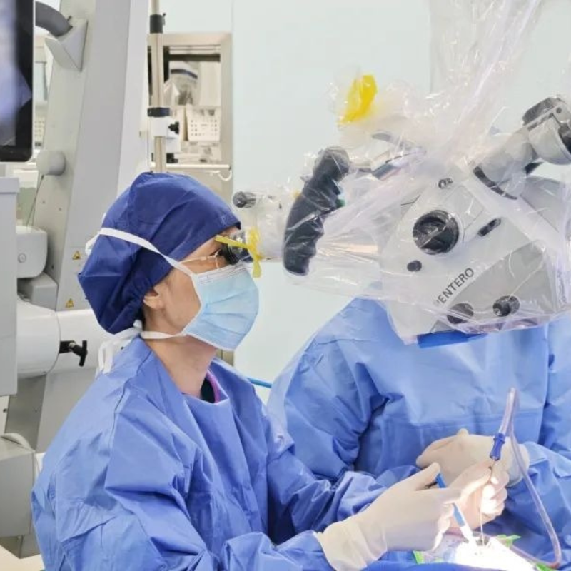 我們的醫院 3 世界級癌症治療設施 - 達文西機械人、Elekta 系統